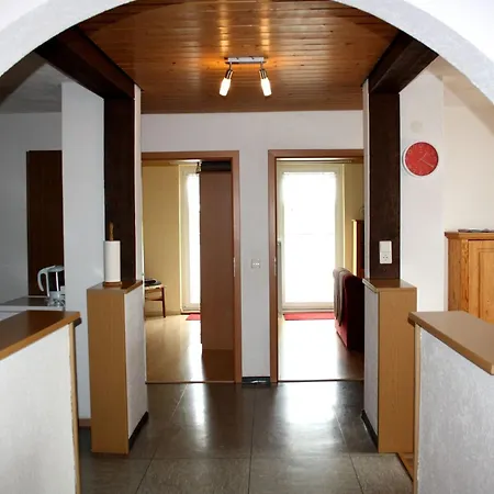 Сasa de vacaciones In A Quiet Location With Balcony Herrischried