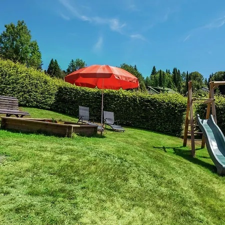 Сasa de vacaciones In A Quiet Location With Balcony Herrischried