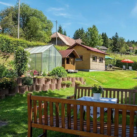 Сasa de vacaciones In A Quiet Location With Balcony Herrischried